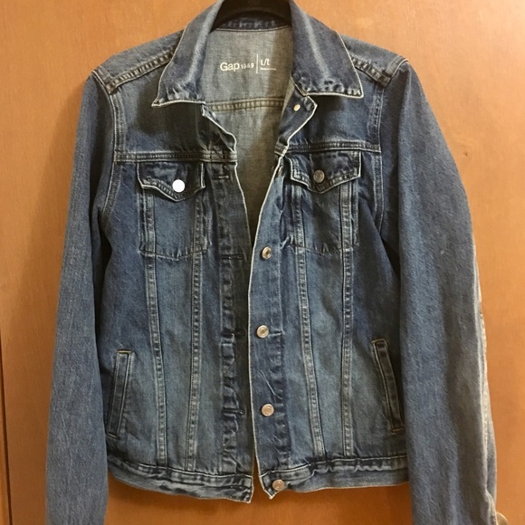 GAP Jackets & Blazers - GAP 1969 Denim Jacket